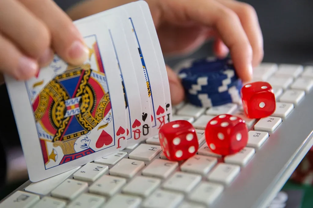 Individual engaged in online poker